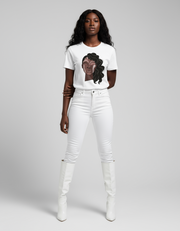 Yuna_t-shirt_peach_background